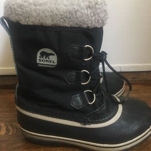 Sorel Women's Winter Carnival Boots US6 UK5 EUR38